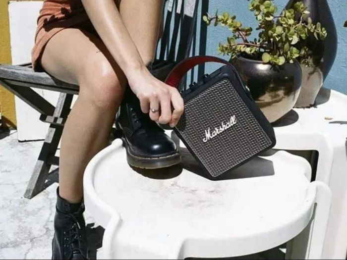 Бездротова вологостійка портативна колонка Bluetooth  Stockwell II