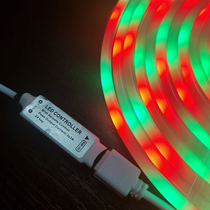 Світлодіодна Неонова Стрічка-Шланг RGB (5 м, 12V/220V): Гнучкий LED NEON